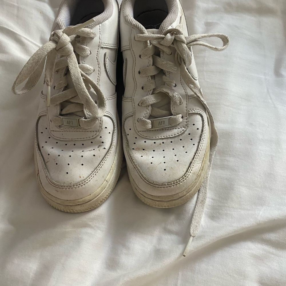 Nike White Women's Sneakers